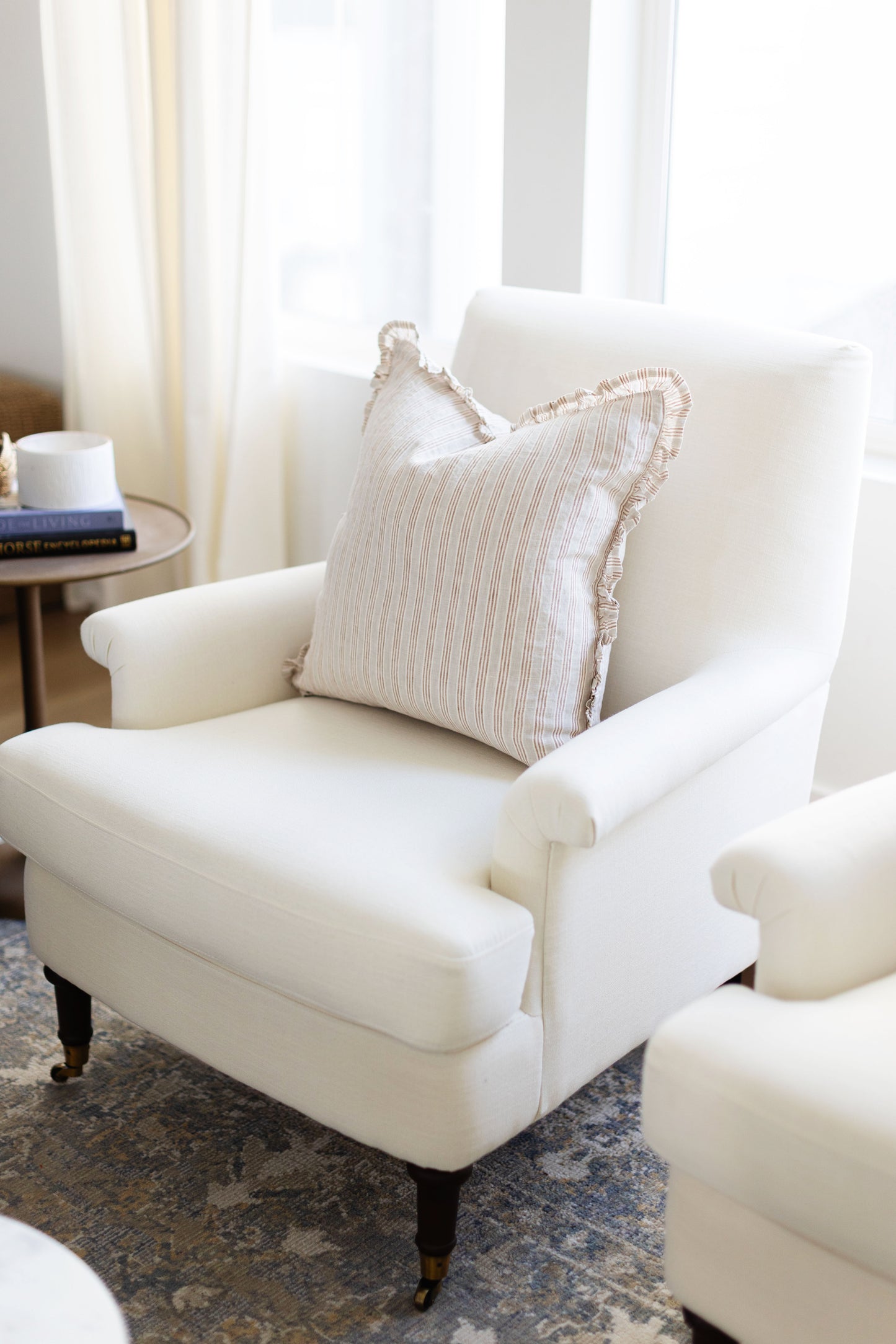 Granada - Ruffle edge - 20x20