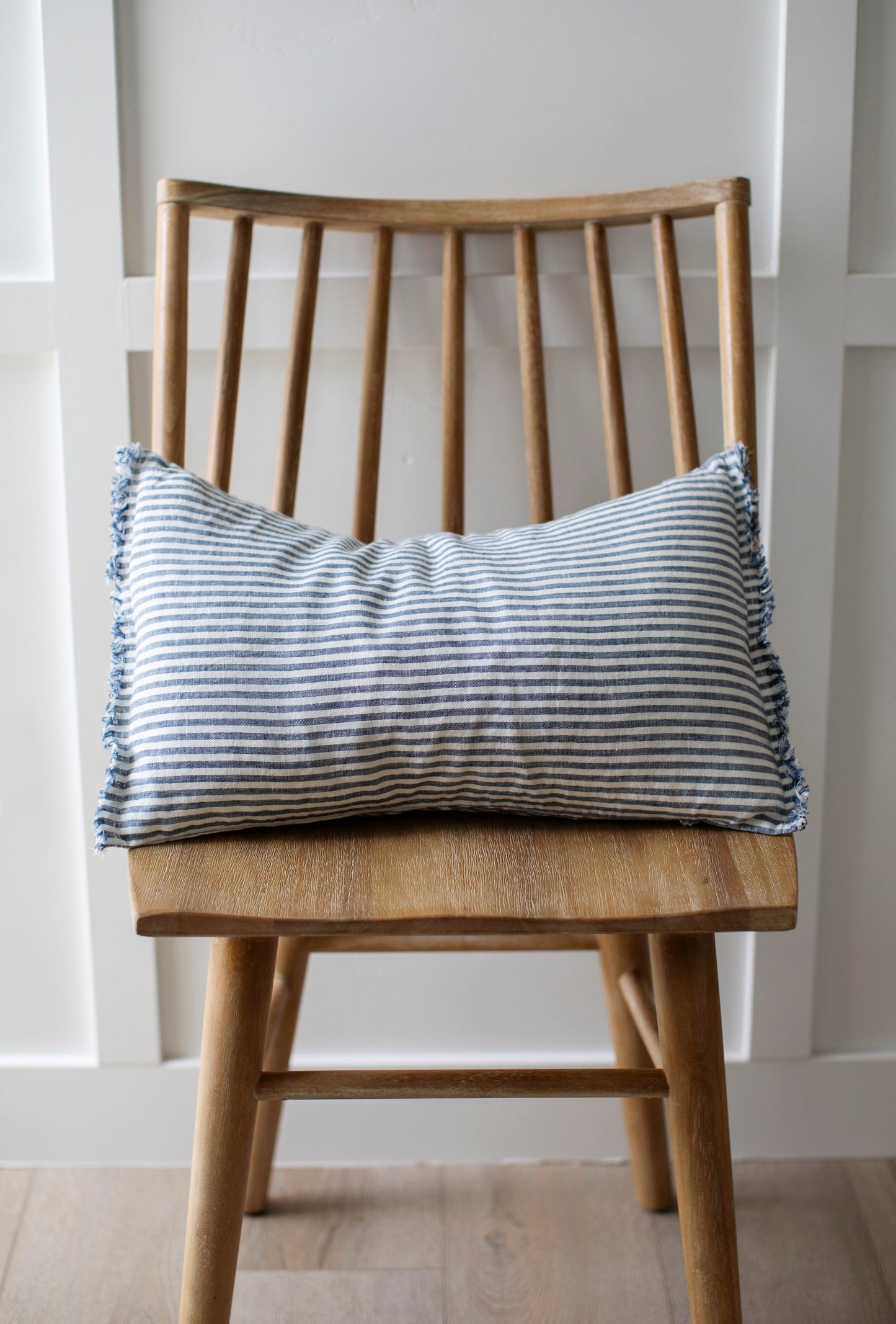 Grantham - Navy Lumbar - 12x20