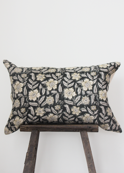 Lille - Lumbar - 16x24