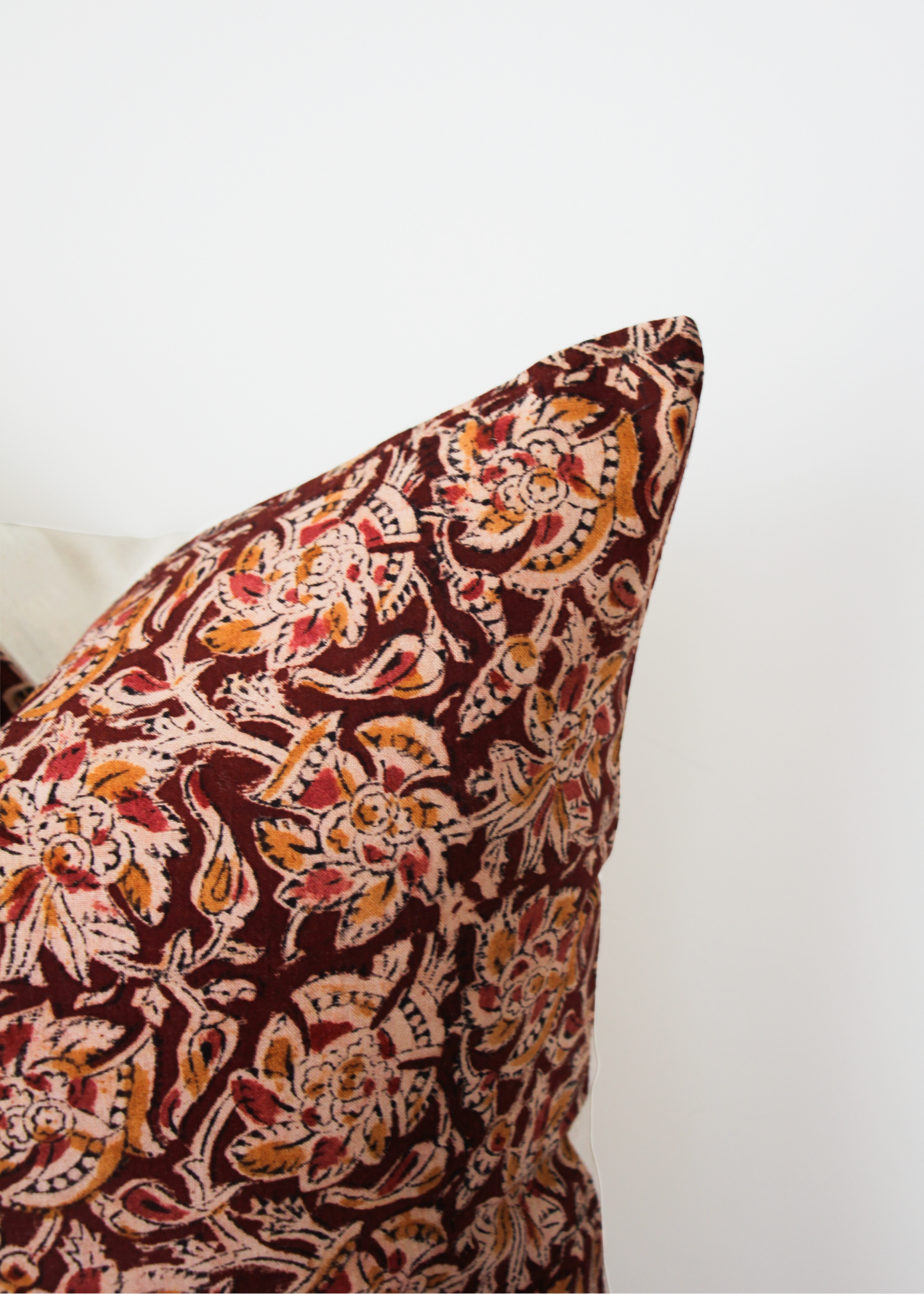 Rouen - Maroon - 20x20