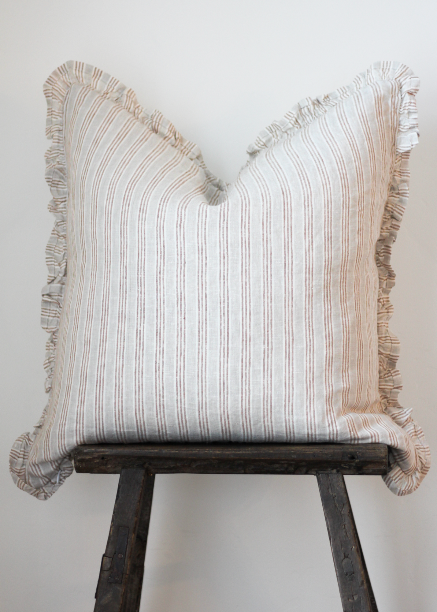 Granada - Ruffle edge - 20x20