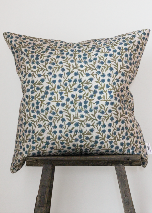 Banbury - Blue - 14x20, 20x20, 22x22