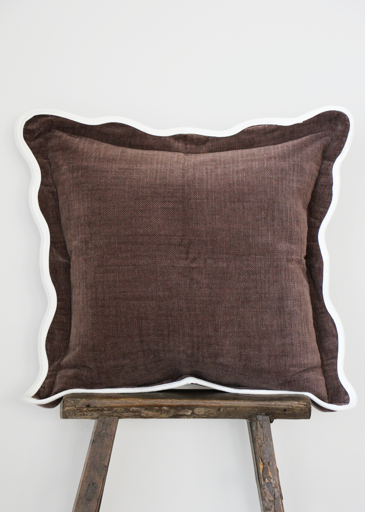 Annecy - Brown - 18x18