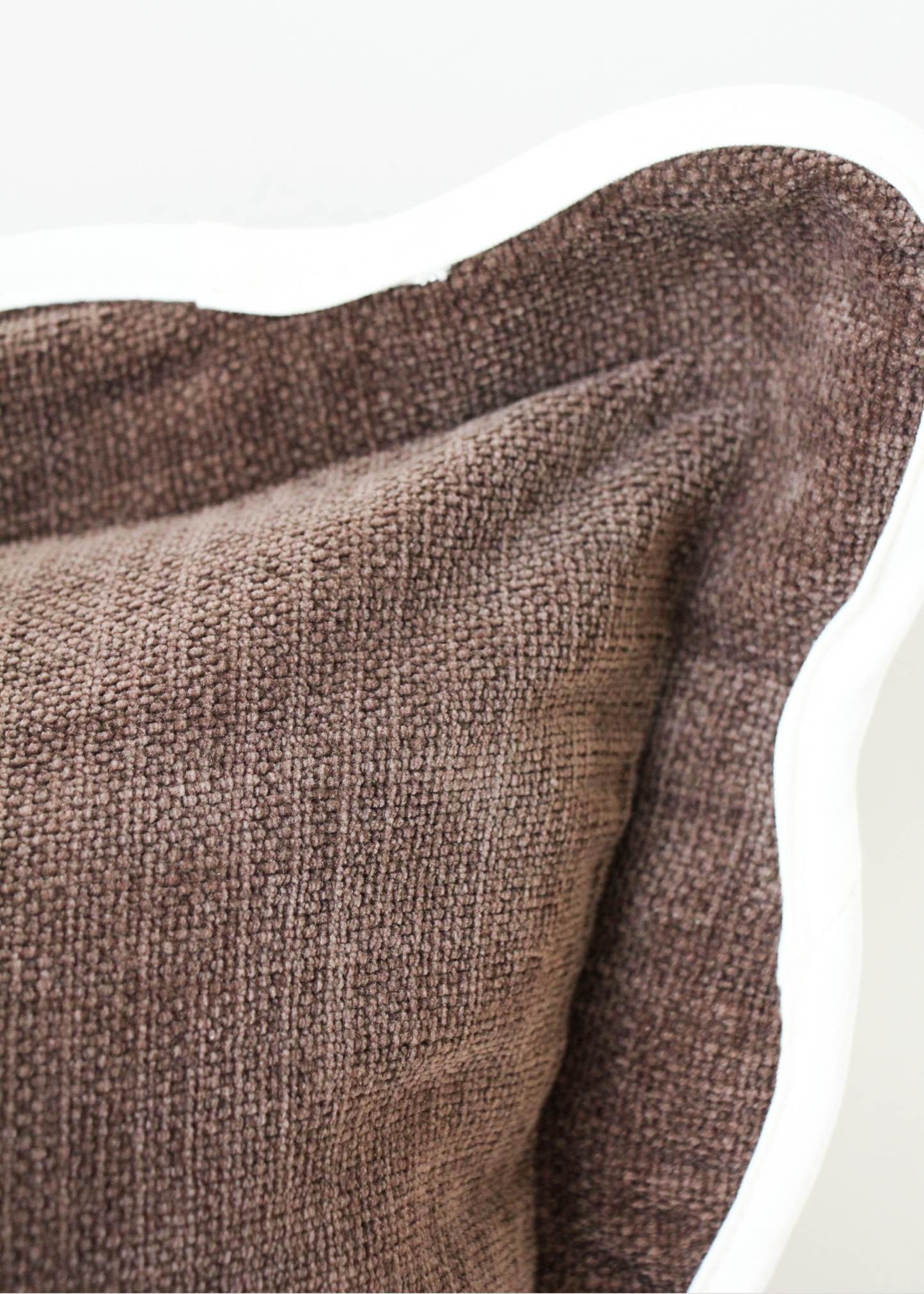 Annecy - Brown - 18x18