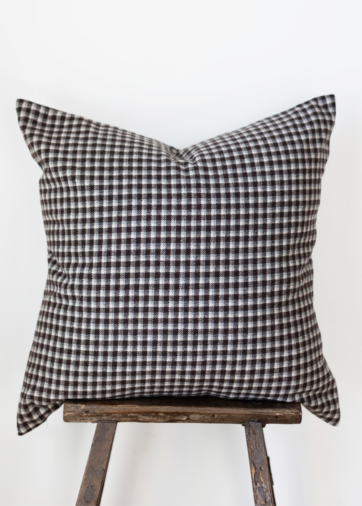 Ascot - Brown/Grey - 22x22