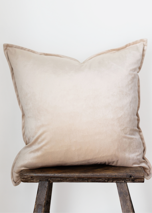 Richmond - Beige - 20x20