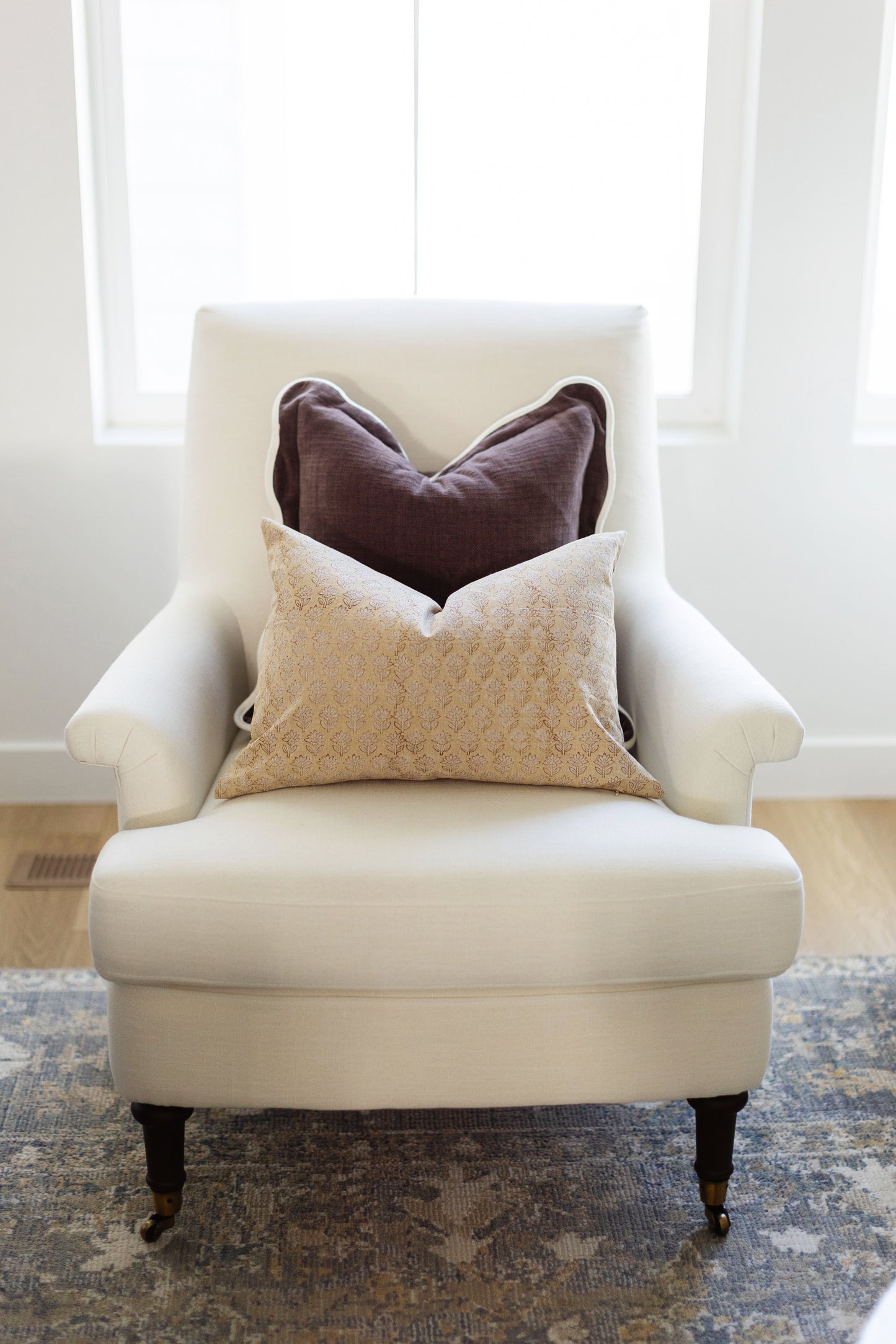 Annecy - Brown - 18x18