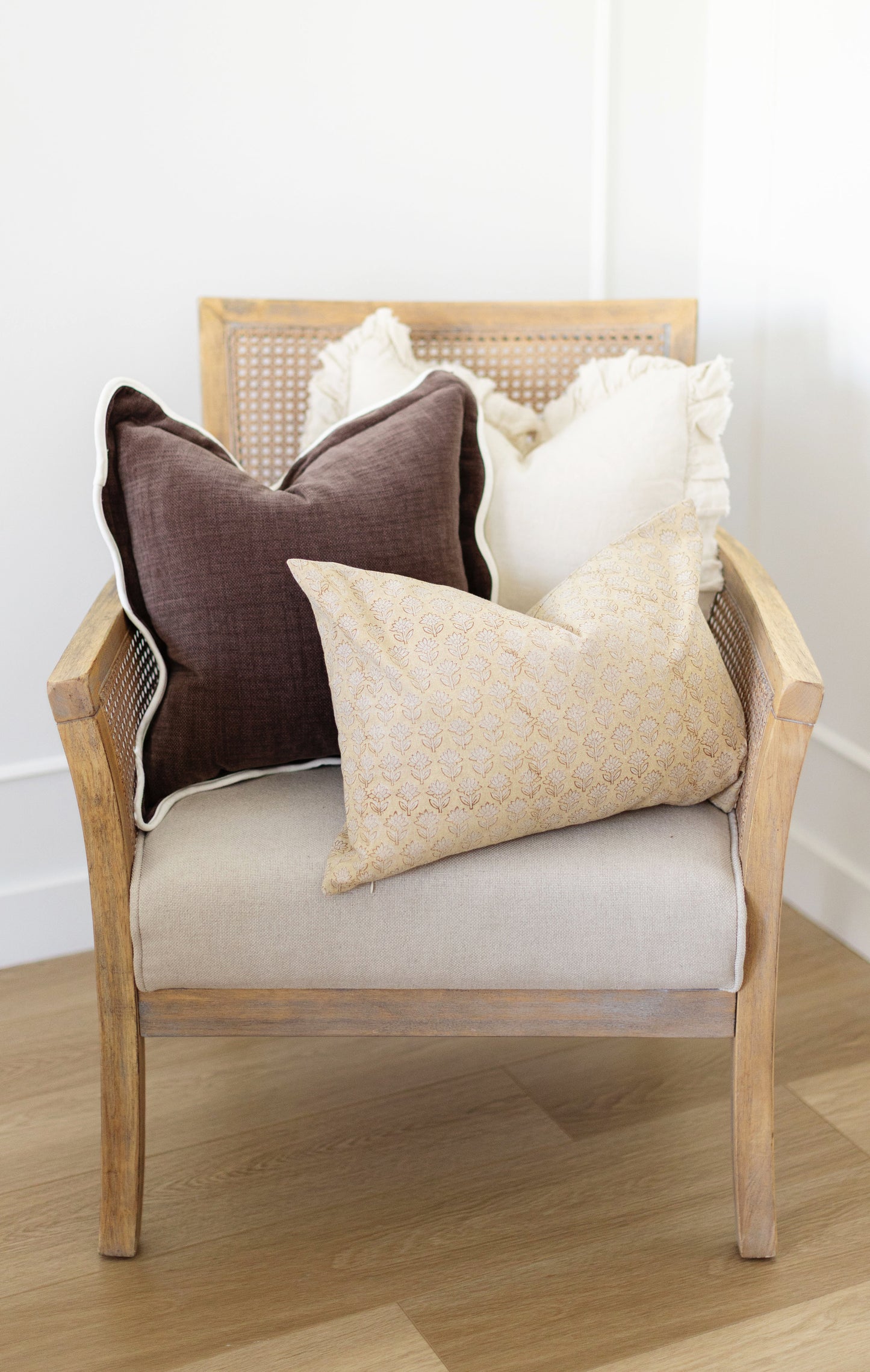 Aurelia - 14x20, 20x20