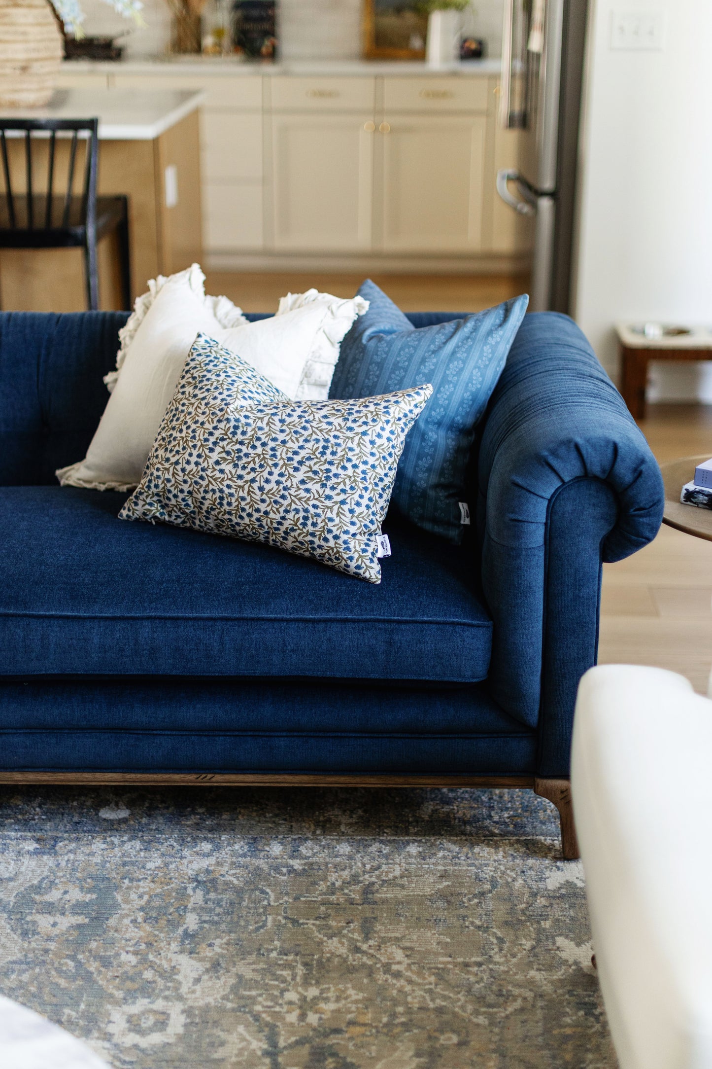 Banbury - Blue - 14x20, 20x20, 22x22