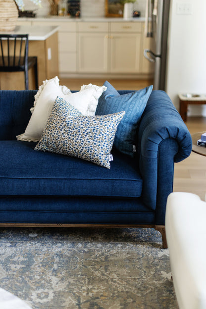 Banbury - Blue - 14x20, 20x20, 22x22