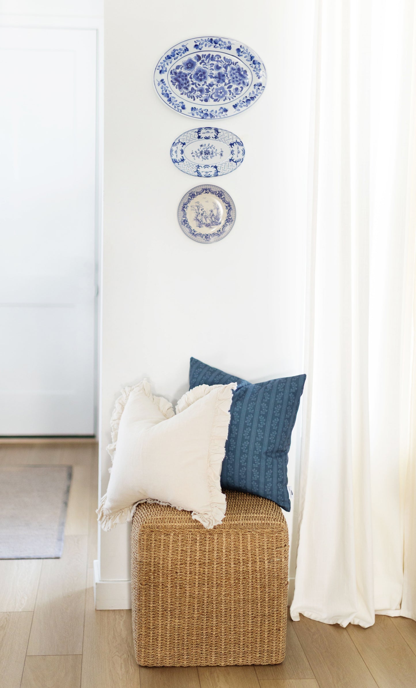 Hadleigh - Blue - 20x20