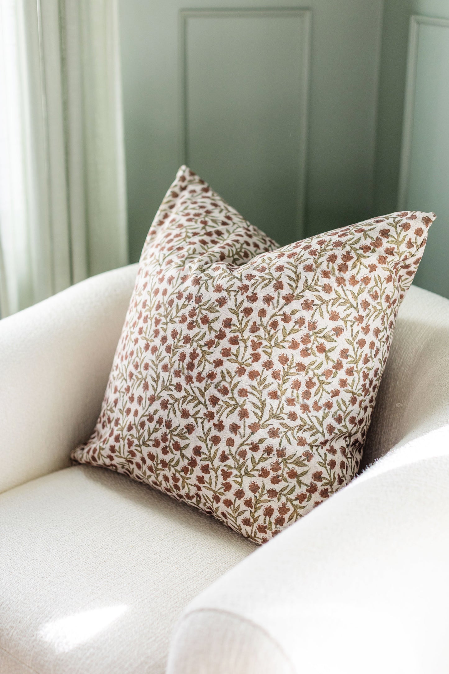 Banbury - Rust - 14x20, 20x20, 22x22