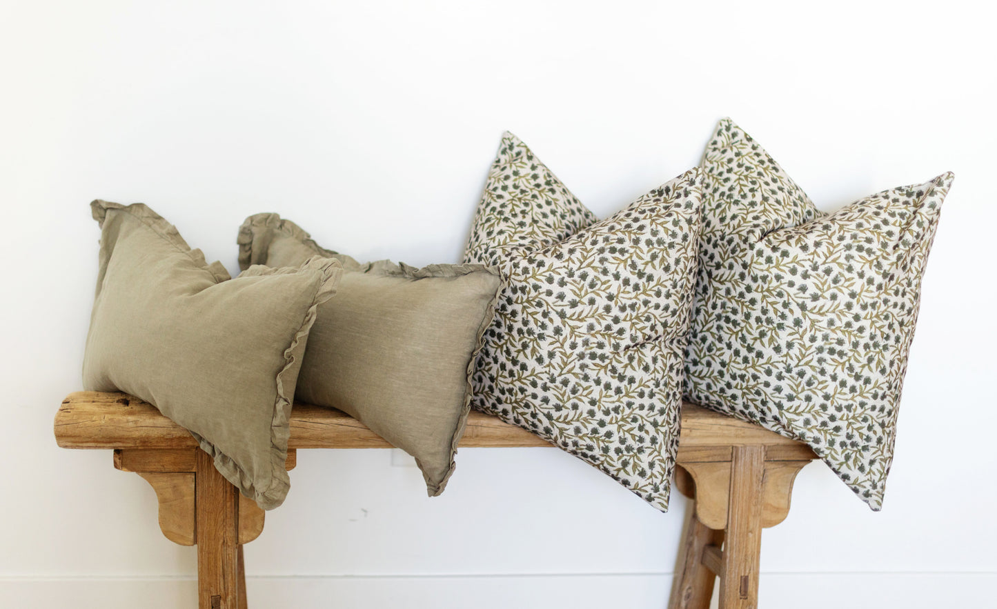 Banbury - Brown - 14x20, 20x20, 22x22