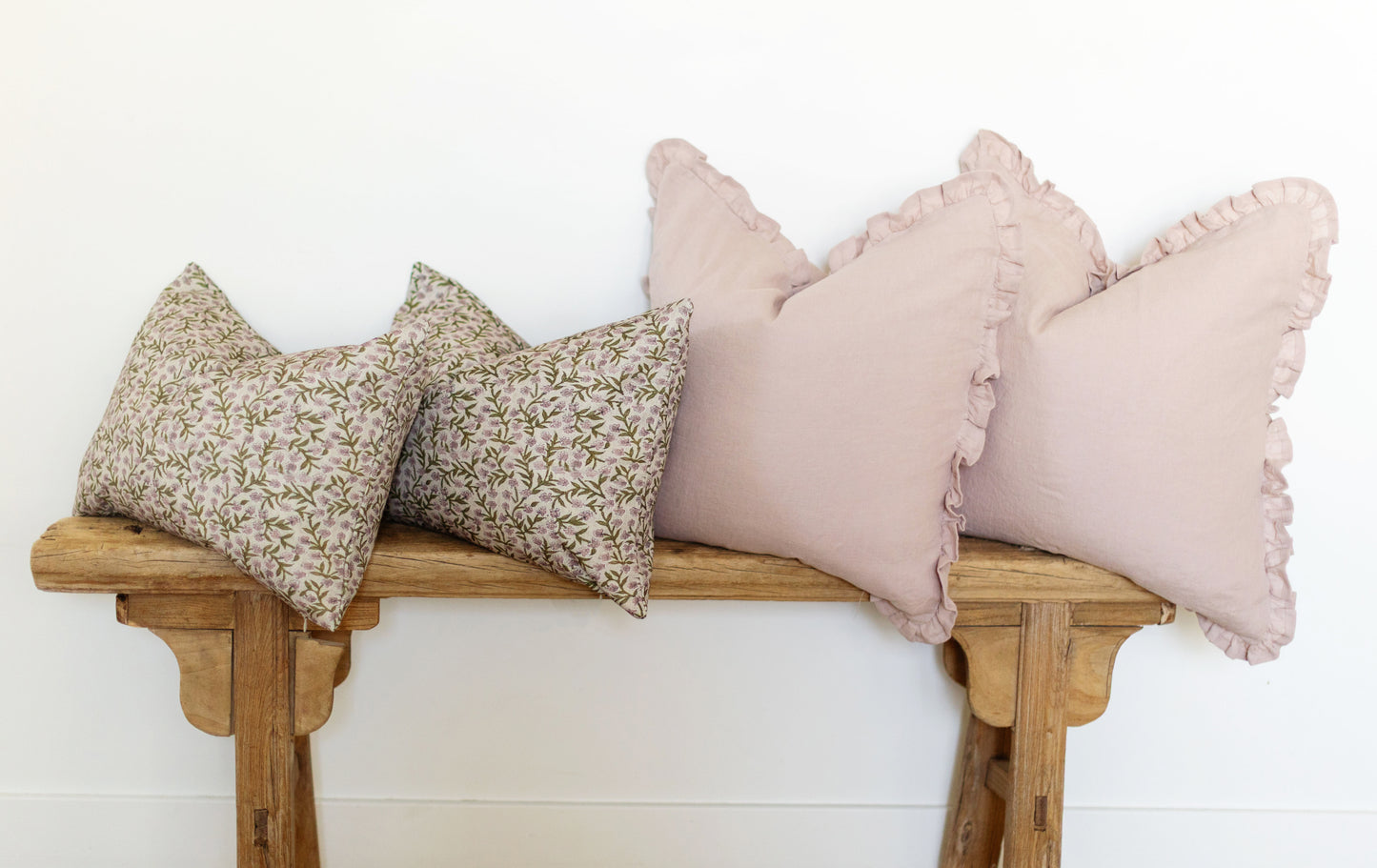 Banbury - Pink - 14x20, 20x20, 22x22
