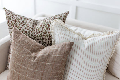 Moreton - Ruffle Edge - 20x20