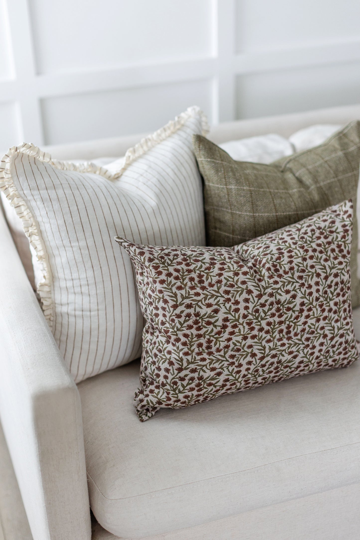 Moreton - Ruffle Edge - 20x20