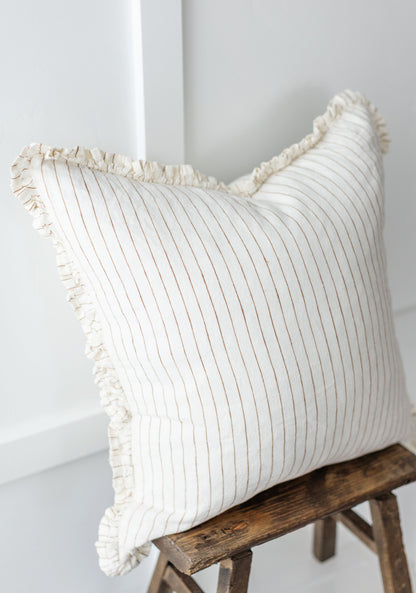 Moreton - Ruffle Edge - 20x20