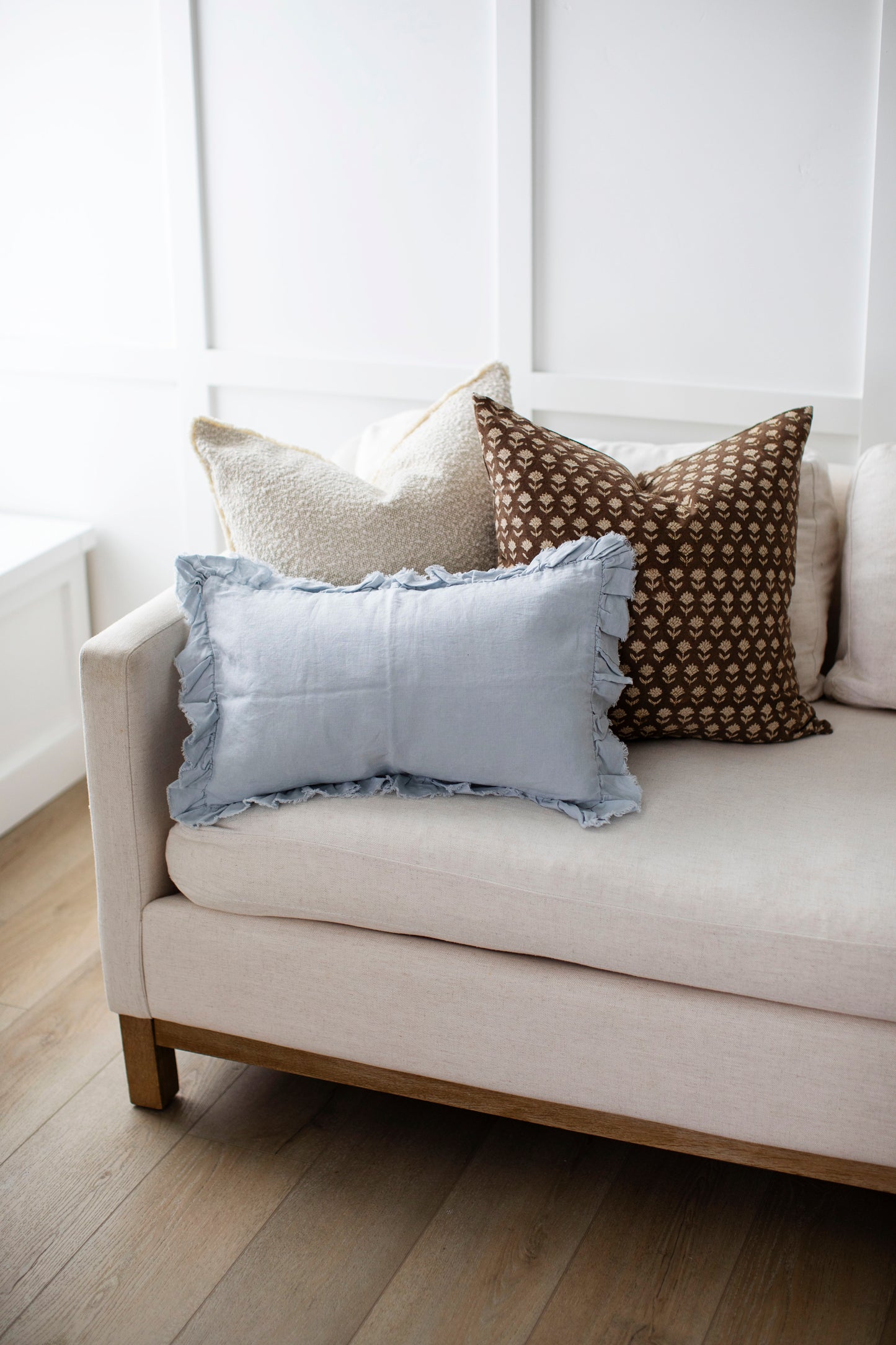 Lichfield - Light Blue Lumbar - 12x20