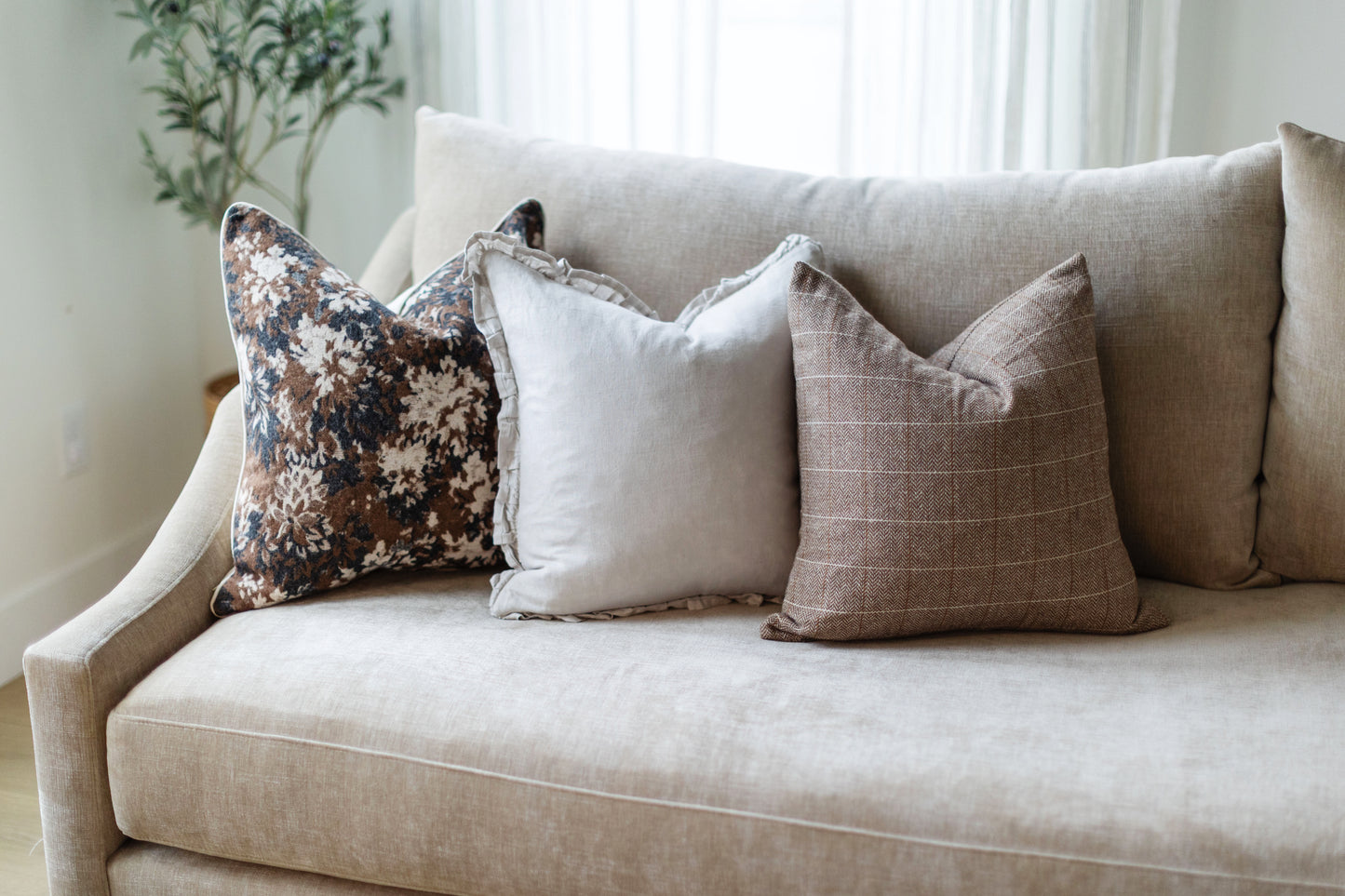 Blackwood - Set of 3 Pillow Covers