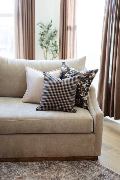 Ascot - Brown - 18x18, 22x22